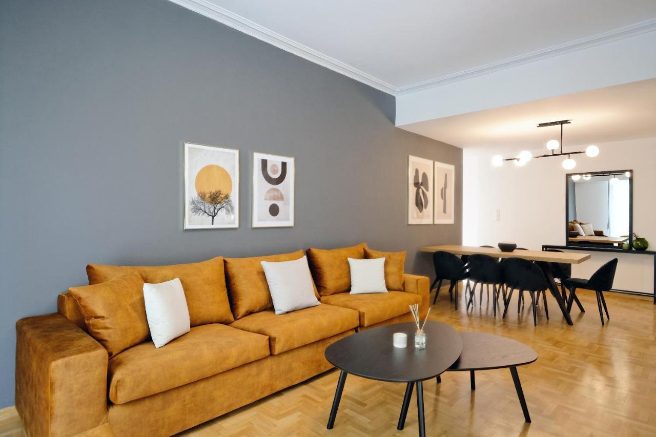 Elegant Big Apartment In Athens Center With Balcony المظهر الخارجي الصورة