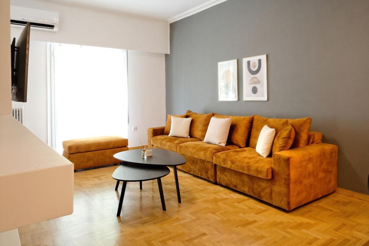 Elegant Big Apartment In Athens Center With Balcony المظهر الخارجي الصورة